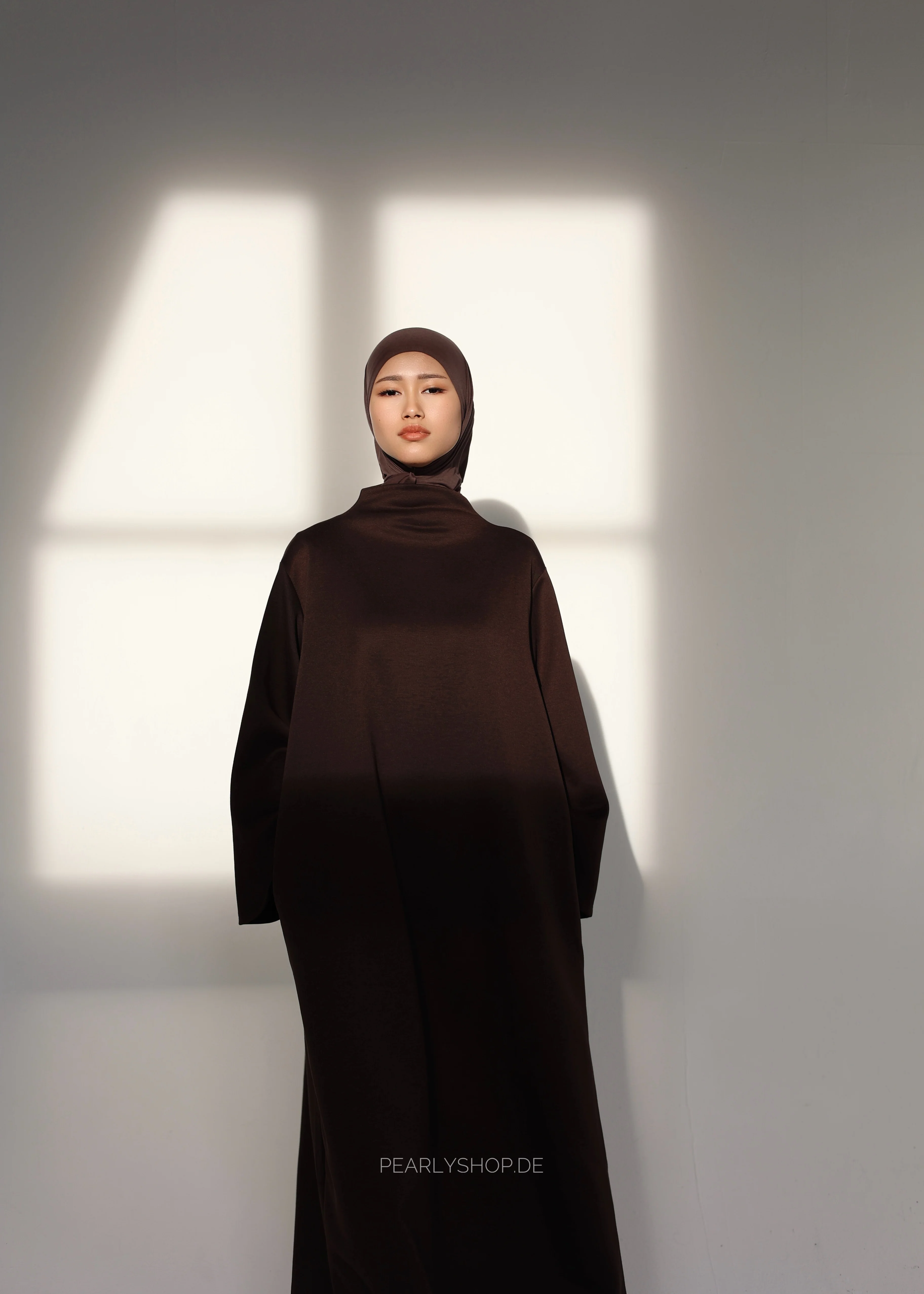 Capsule Dress MOCHA - Image 12